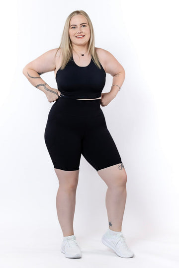 Core Alexis 8-inch Short - Black