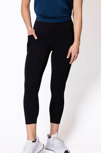 women wearing black 7/8 high waist tights