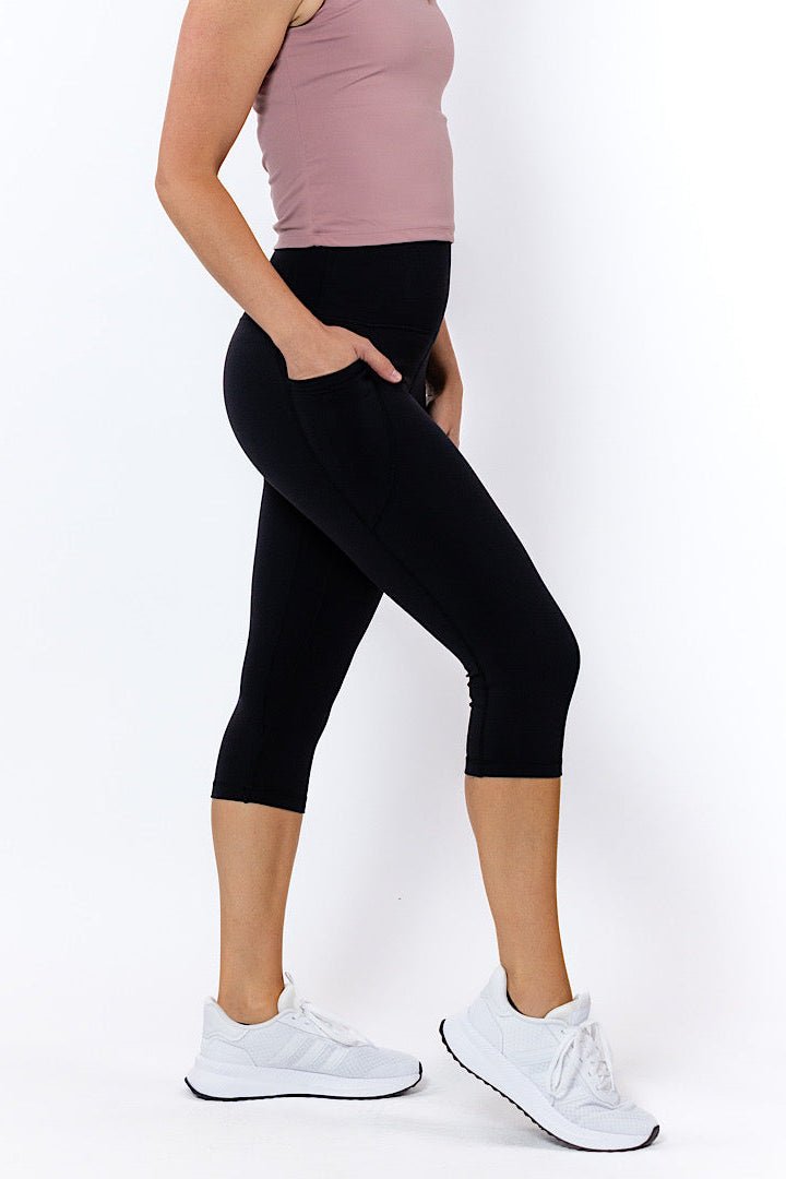 Alexis 3/4 Length High-Waisted Tight