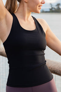 Ribbed tank with shelf bra 