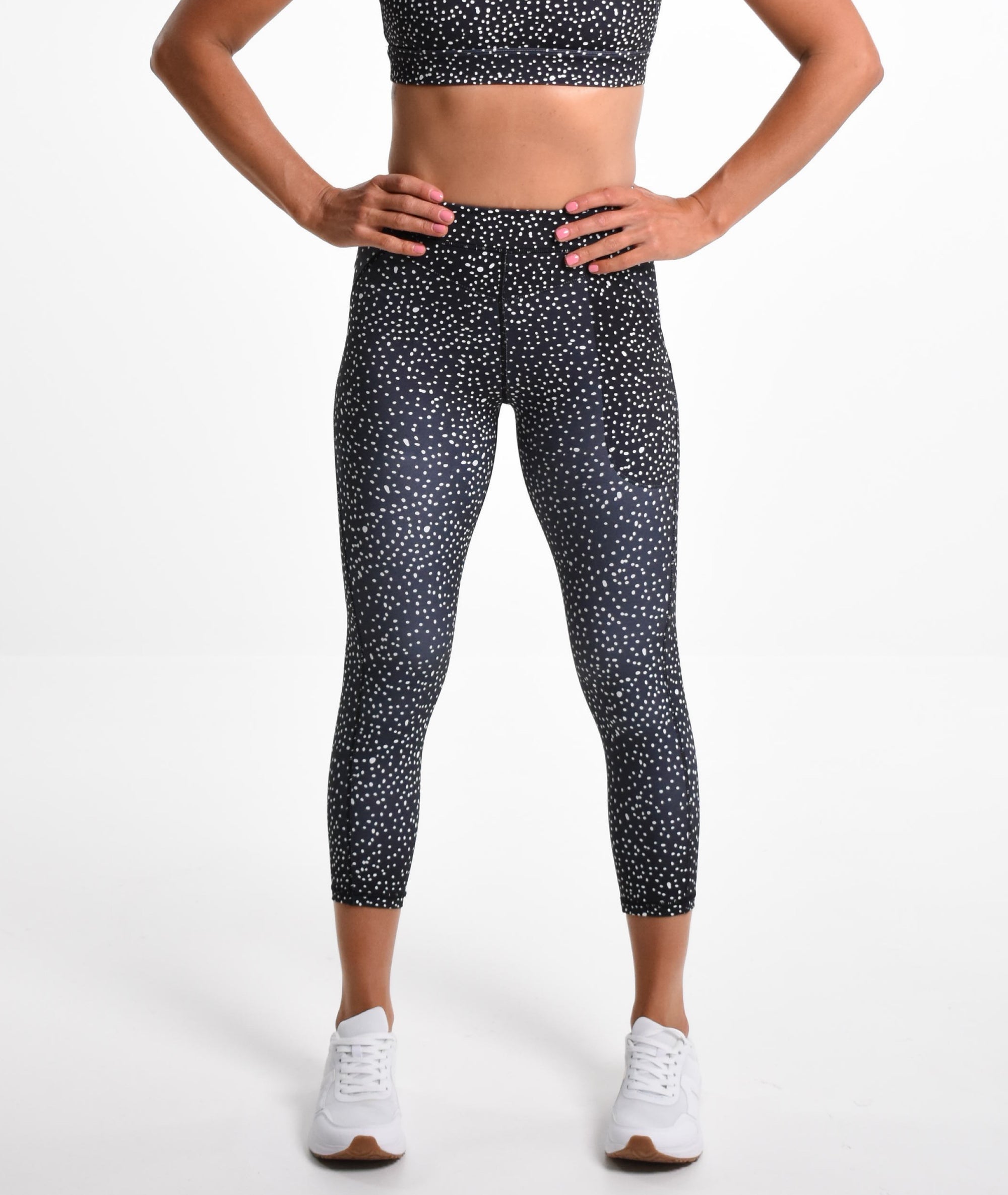 Perky Lift 7/8th Booty Tight - Black Polkadot