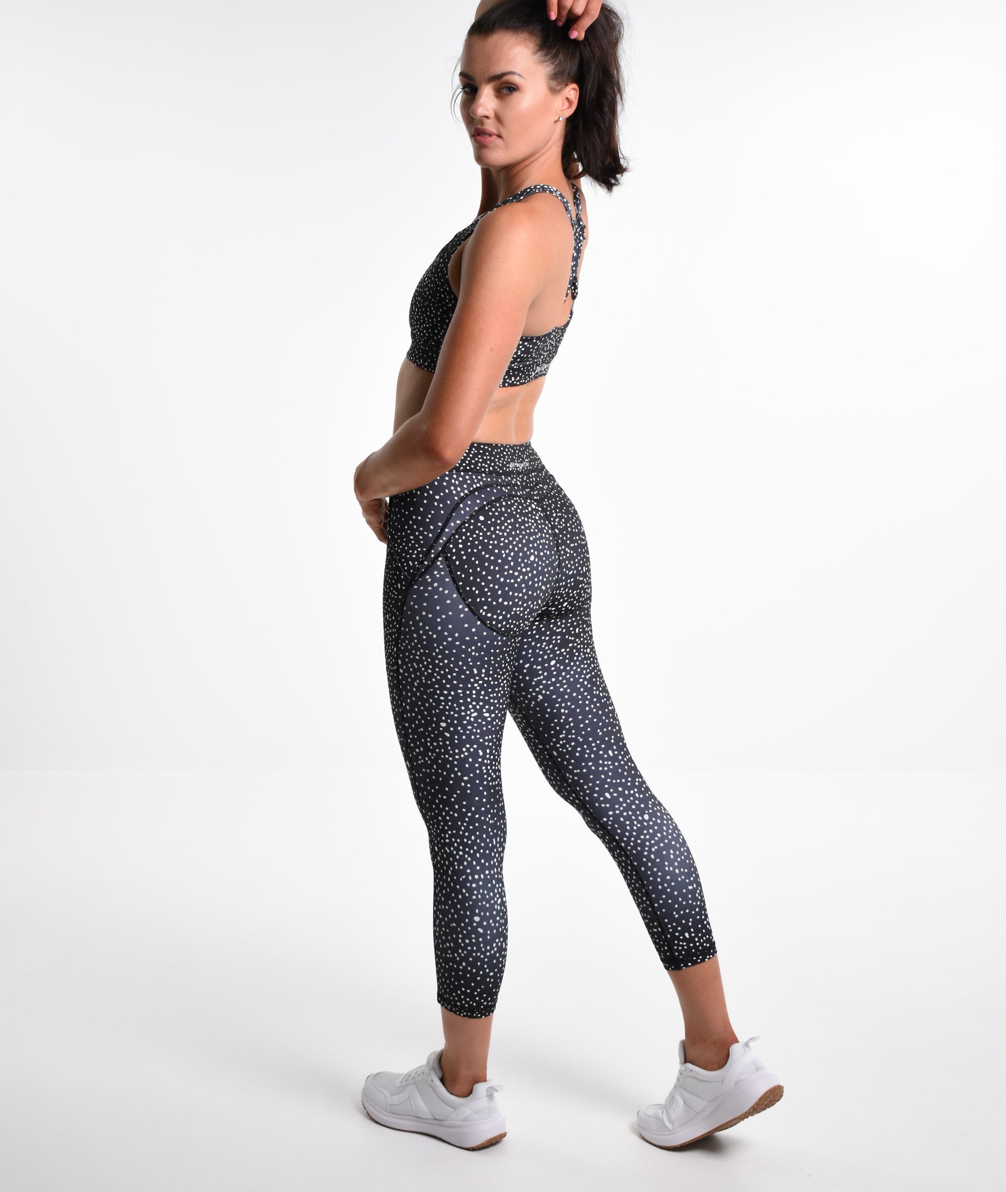 Perky Lift 7/8th Booty Tight - Black Polkadot