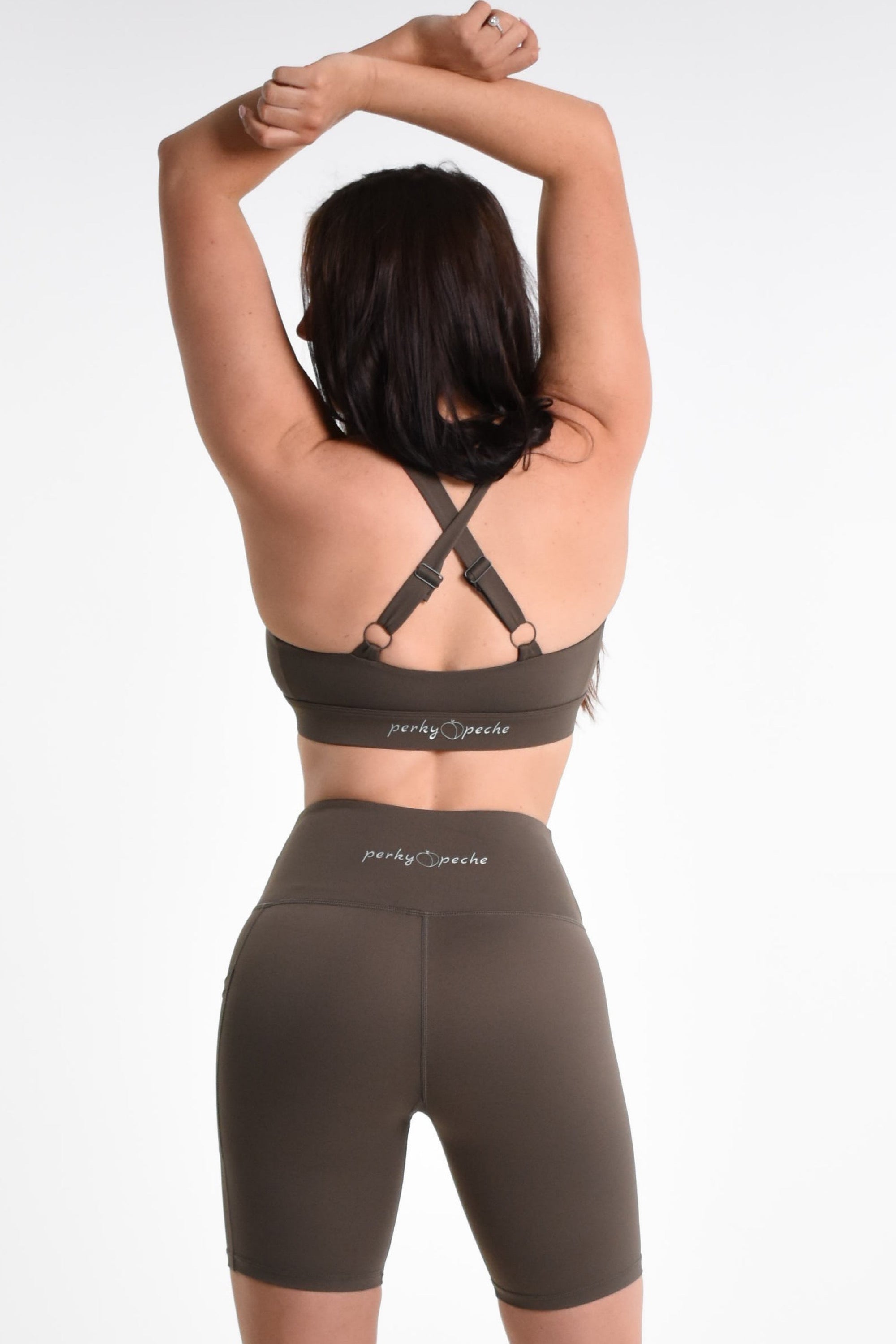 Pull Over Elle Elite Sports Bra - Hazel Green